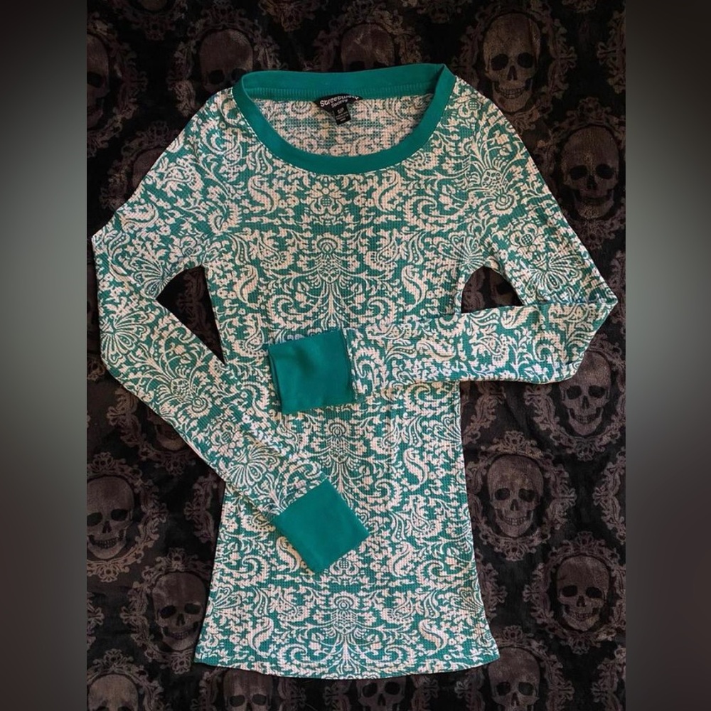 Streetwear Society long sleeve top